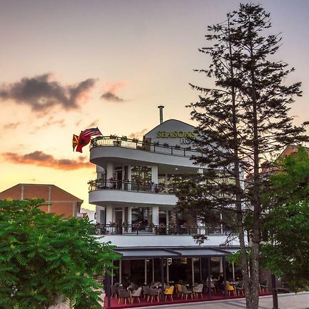 Seasons Hotel Струга Екстериор снимка