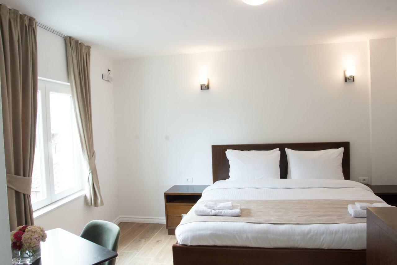 Seasons Hotel Струга Екстериор снимка