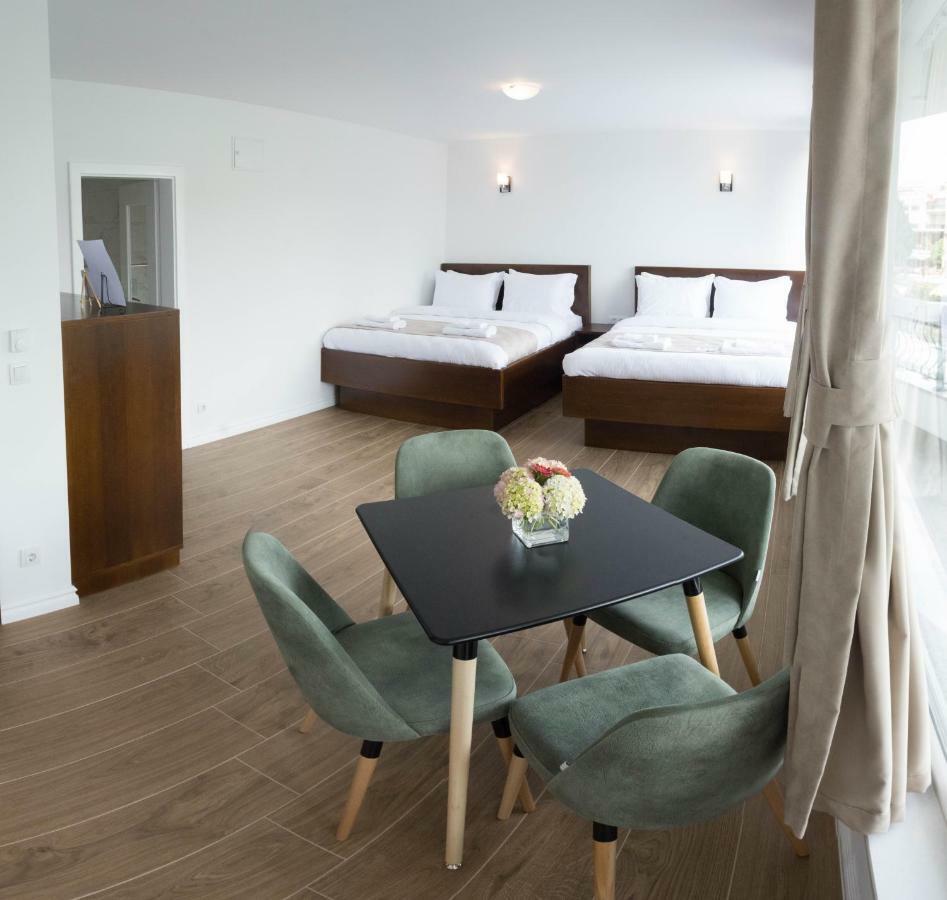 Seasons Hotel Струга Екстериор снимка