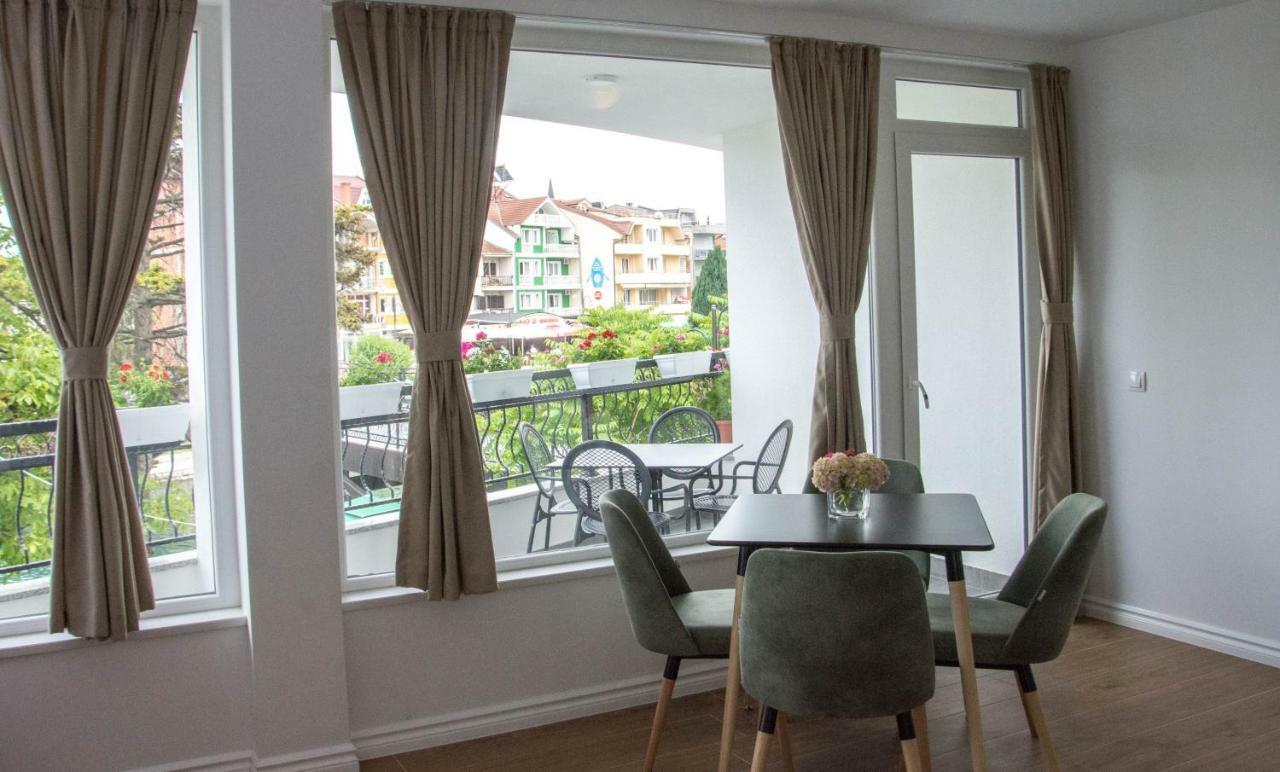 Seasons Hotel Струга Екстериор снимка