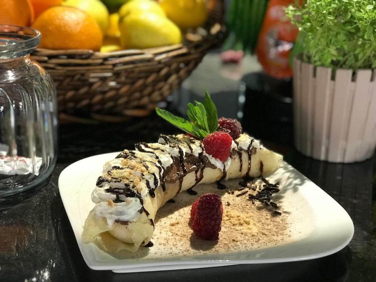 Seasons Hotel Струга Екстериор снимка